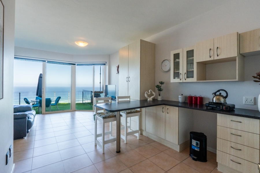 7 Bedroom Property for Sale in Outeniqua Strand Western Cape